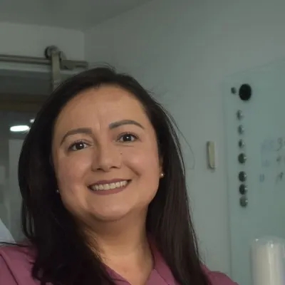 Porträt von Dr. Anna Weißfeld